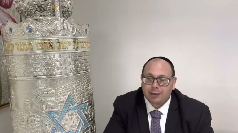 Rav Avraham Dayan – Parashà Teruma